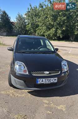 Хэтчбек Ford Fiesta 2006 в Черкассах