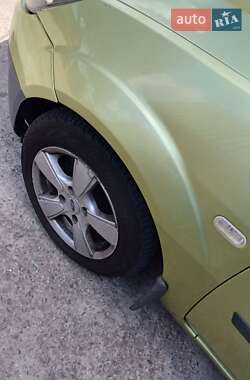Хэтчбек Ford Fiesta 2005 в Киеве