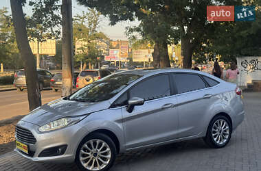 Седан Ford Fiesta 2017 в 
