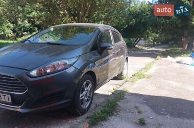 Хэтчбек Ford Fiesta 2018 в 