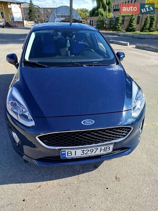 Хэтчбек Ford Fiesta 2018 в 