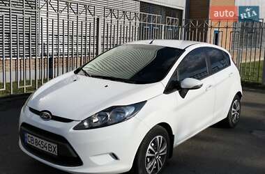 Хэтчбек Ford Fiesta 2011 в Прилуках