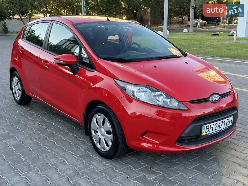 Хэтчбек Ford Fiesta 2012 в Одессе