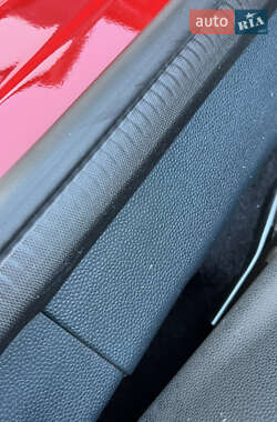 Хэтчбек Ford Fiesta 2012 в 