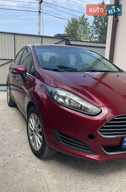 Седан Ford Fiesta 2017 в Киеве