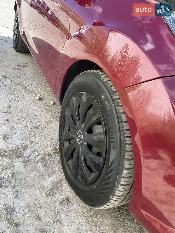 Хэтчбек Ford Fiesta 2013 в Виннице