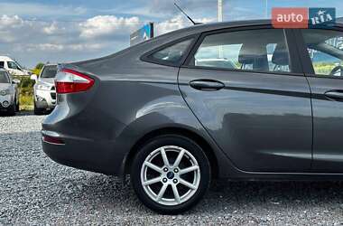 Седан Ford Fiesta 2019 в 