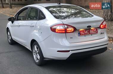Седан Ford Fiesta 2018 в Миколаєві