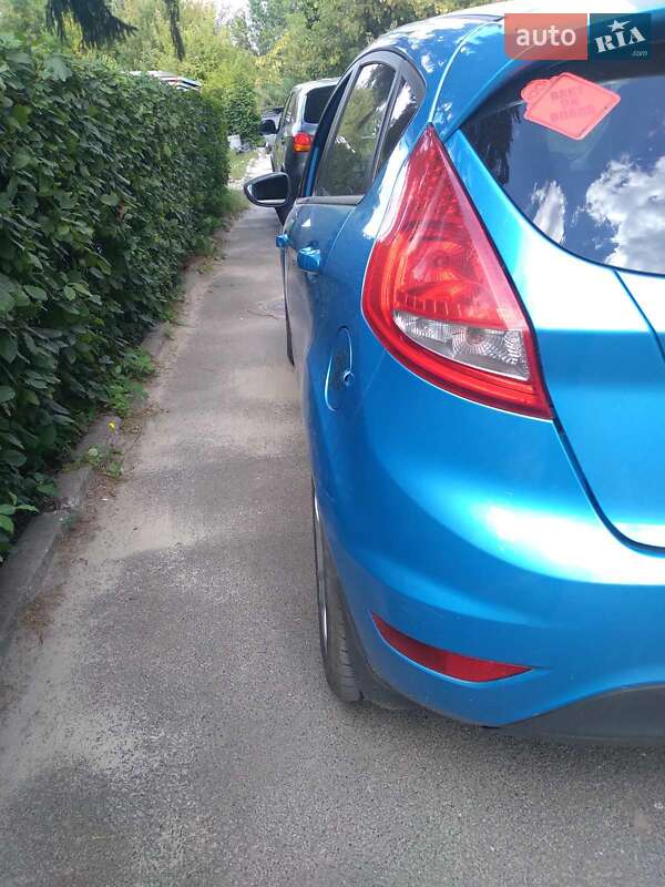 Хэтчбек Ford Fiesta 2012 в Киеве фото 4 Хэтчбек Ford Fiesta 2012 в Киеве