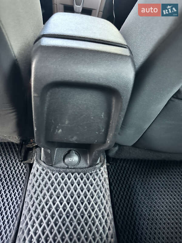 Хэтчбек Ford Fiesta 2016 в Малехове фото 13 Хэтчбек Ford Fiesta 2016 в Малехове