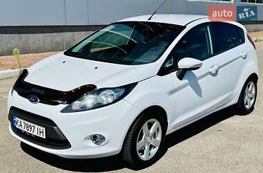 Хэтчбек Ford Fiesta 2012 в Киеве
