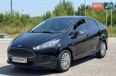 Седан Ford Fiesta 2019 в Ужгороде