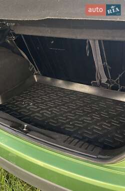 Хэтчбек Ford Fiesta 2007 в 