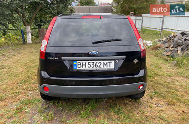 Хэтчбек Ford Fiesta 2007 в Луцке