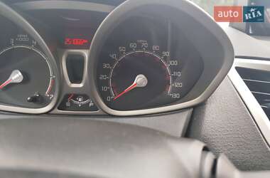 Седан Ford Fiesta 2013 в 