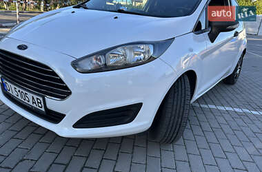 Хэтчбек Ford Fiesta 2012 в 
