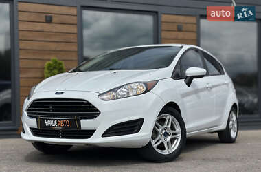 Хэтчбек Ford Fiesta 2019 в 