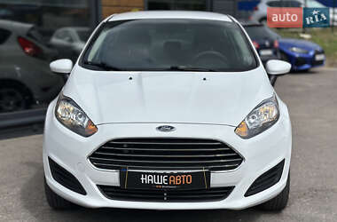 Хэтчбек Ford Fiesta 2019 в 