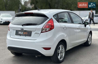 Хэтчбек Ford Fiesta 2019 в 