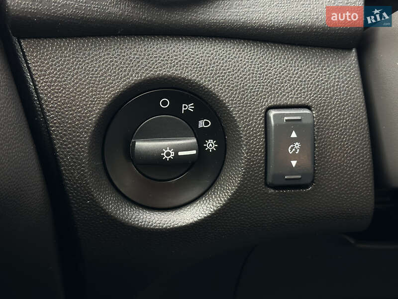 Хэтчбек Ford Fiesta 2019 в Шептицькому фото 40 Хэтчбек Ford Fiesta 2019 в Шептицькому