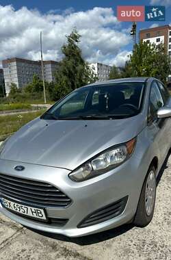 Хэтчбек Ford Fiesta 2014 в Нетешине