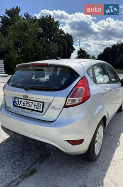 Хэтчбек Ford Fiesta 2014 в 