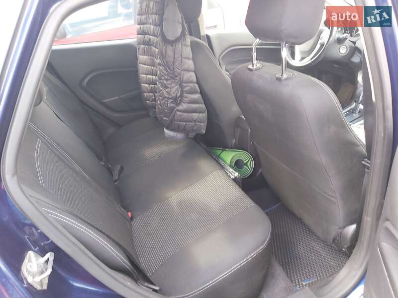 Седан Ford Fiesta 2015 в Харькове