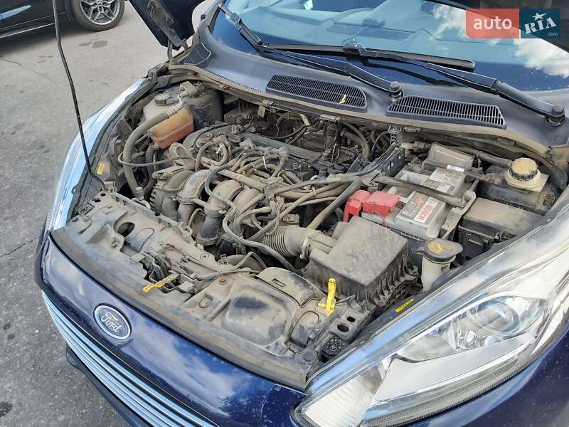 Седан Ford Fiesta 2015 в Харькове