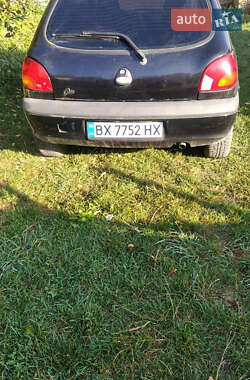 Хэтчбек Ford Fiesta 2000 в 