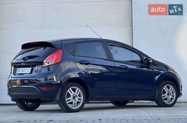 Хэтчбек Ford Fiesta 2017 в 