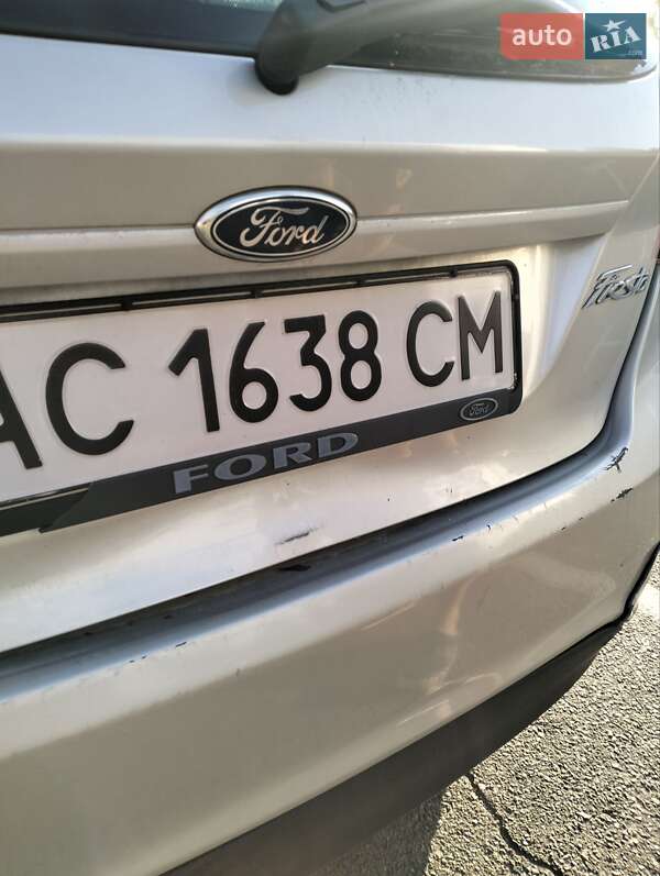 Седан Ford Fiesta 2015 в Броварах