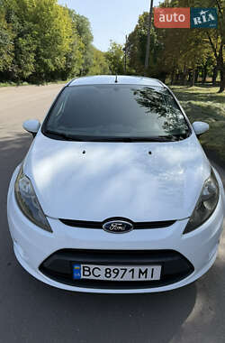Хетчбек Ford Fiesta 2010 в Львові