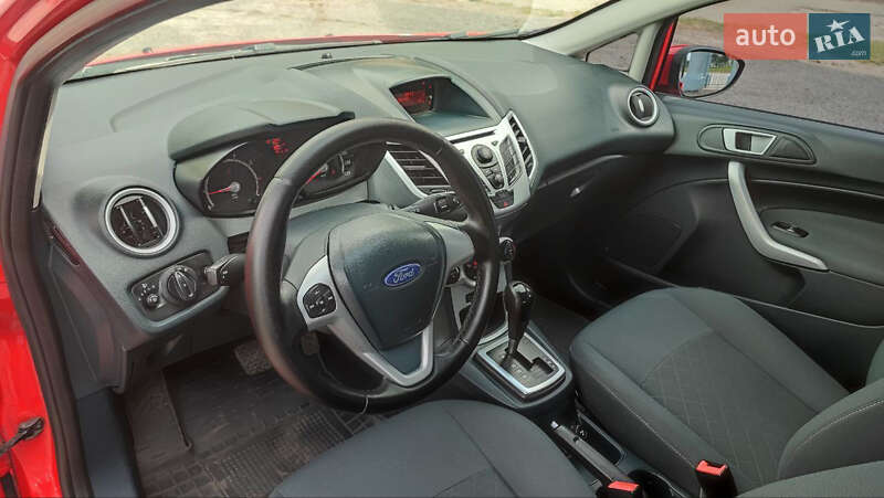 Хэтчбек Ford Fiesta 2012 в Харькове