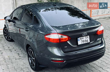 Седан Ford Fiesta 2019 в 