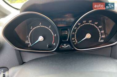 Хэтчбек Ford Fiesta 2013 в Львове