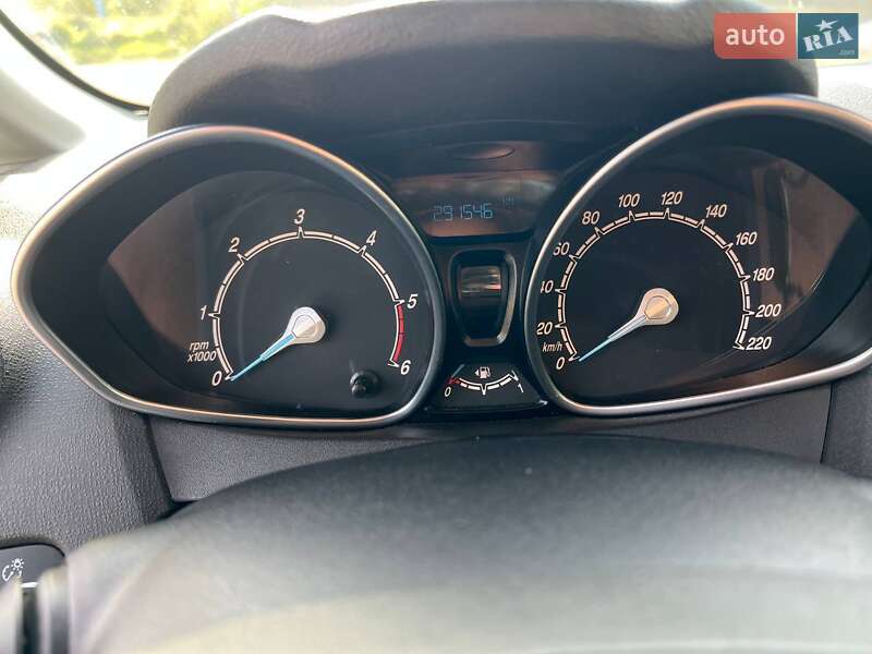 Хэтчбек Ford Fiesta 2013 в Львове