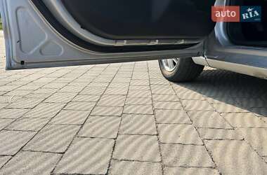 Хэтчбек Ford Fiesta 2013 в Львове