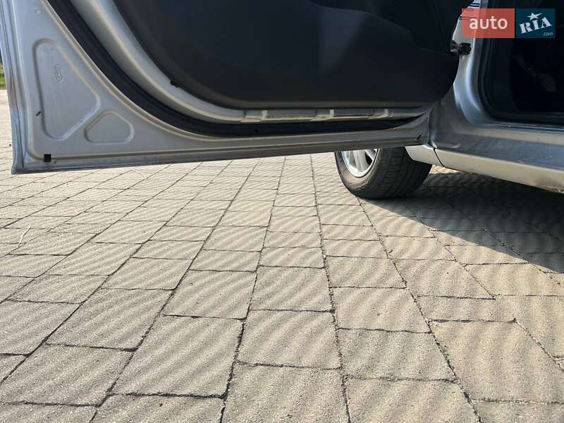 Хэтчбек Ford Fiesta 2013 в Львове