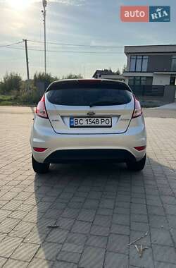 Хэтчбек Ford Fiesta 2013 в Львове