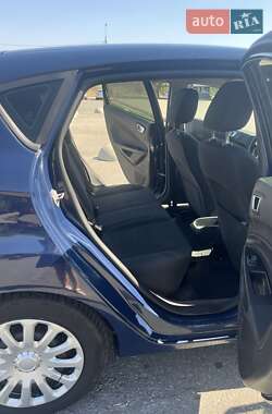 Хэтчбек Ford Fiesta 2014 в 