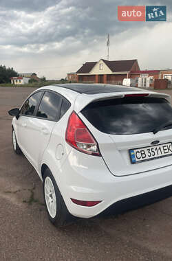 Хетчбек Ford Fiesta 2013 в Прилуках