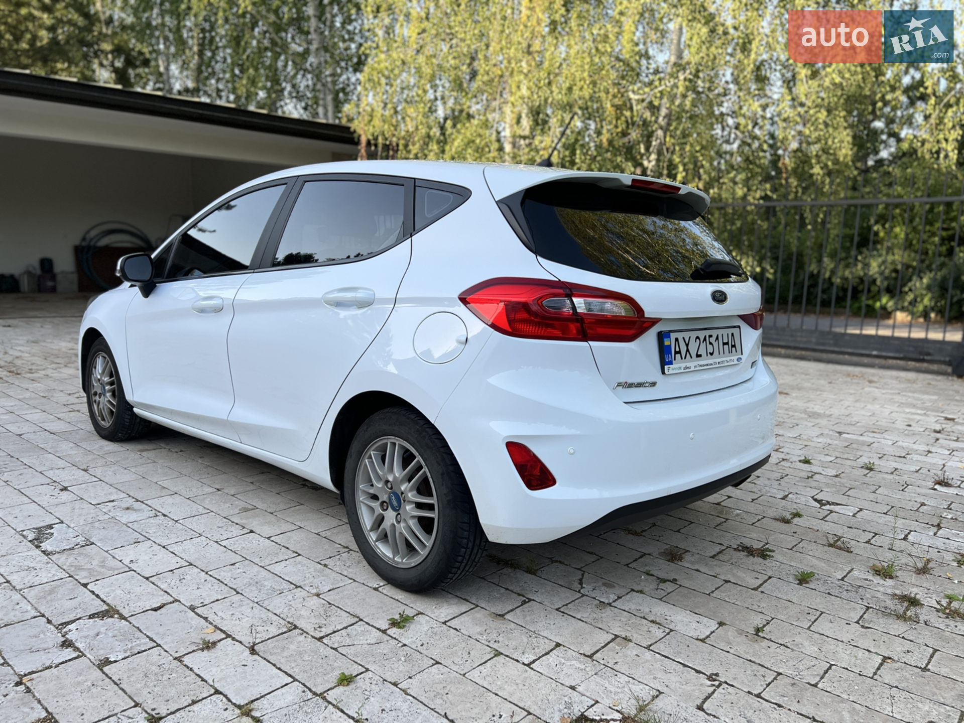 2017 Ford Fiesta - мініатюра 5