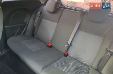 Хэтчбек Ford Fiesta 2010 в 
