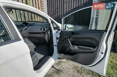 Седан Ford Fiesta 2018 в 
