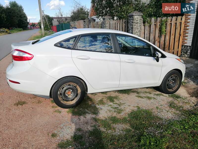Седан Ford Fiesta 2018 в Житомирі