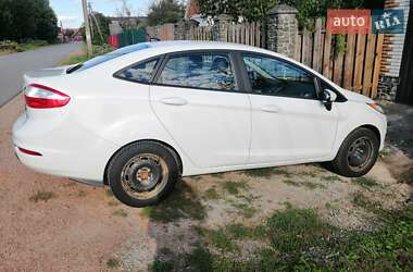 Седан Ford Fiesta 2018 в 