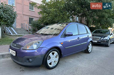 Хетчбек Ford Fiesta 2008 в Києві