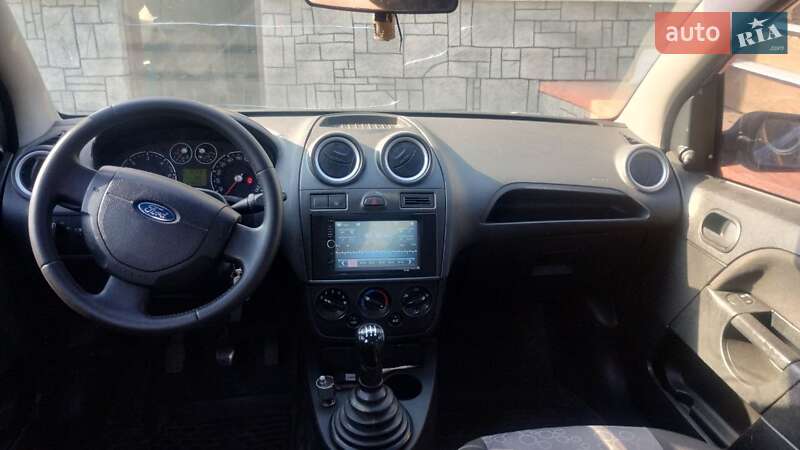 Ford Fiesta 2006