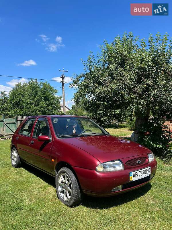 Хетчбек Ford Fiesta 1996 в Немирові