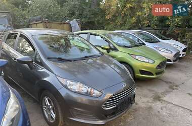 Хэтчбек Ford Fiesta 2019 в 